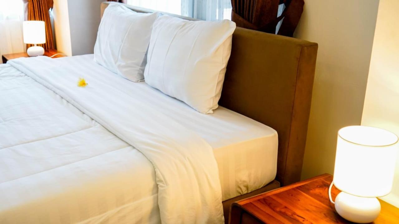 Hotel Pondok Putri Batukaras Esterno foto